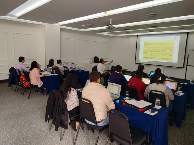Participantes en un aula de capacitación